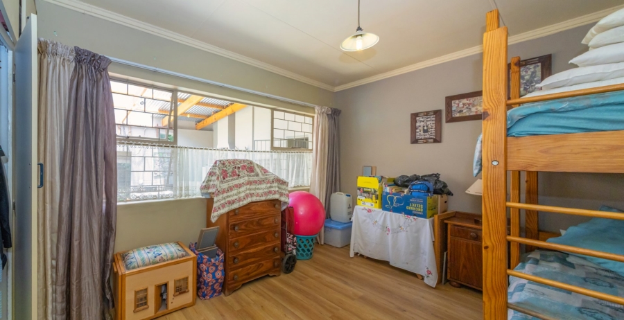 5 Bedroom Property for Sale in Jordania Free State